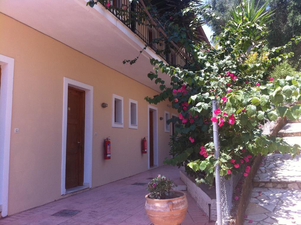 Sofia Studios Benitses  Exterior photo